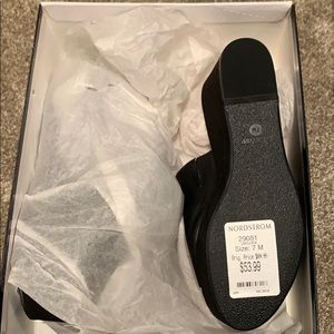 Nine West black shoes